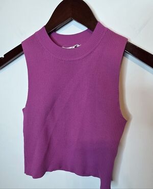 Happily Grey Pink Ribbed High Neck Sleeveless Crop Top Barbiecore Size Medium